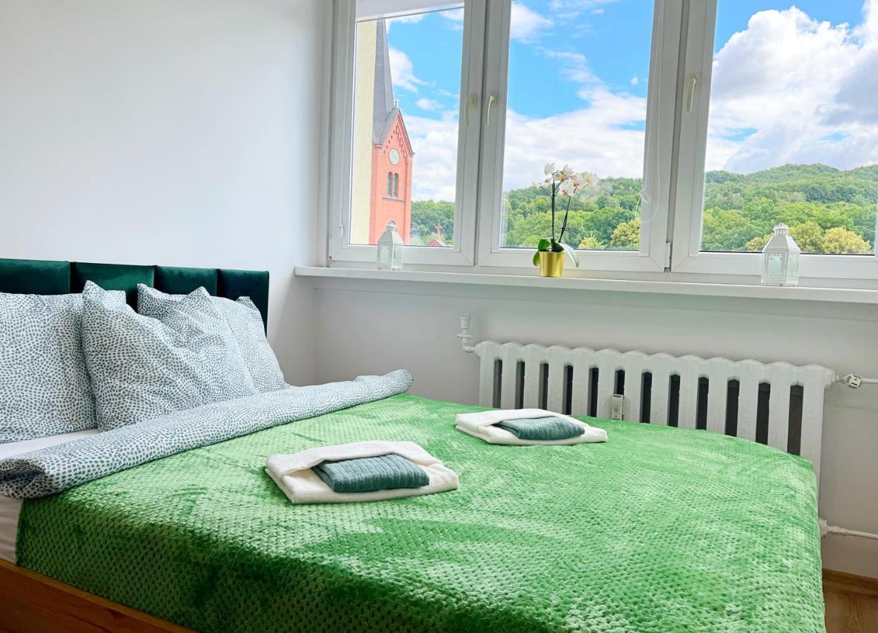 Apartament Parkowy Wałbrzych Exteriör bild
